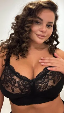 Lace Soft Cup Bra Black